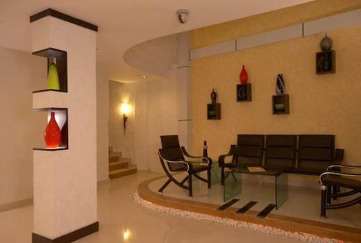 Отель Aec Residency Alappuzha Экстерьер фото